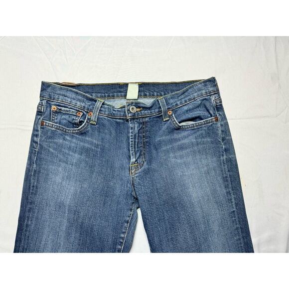 Lucky Brand Dungarees Women's Classic Fit Straight Leg Jeans - Size 10 (30x33) - Picture 6 of 8